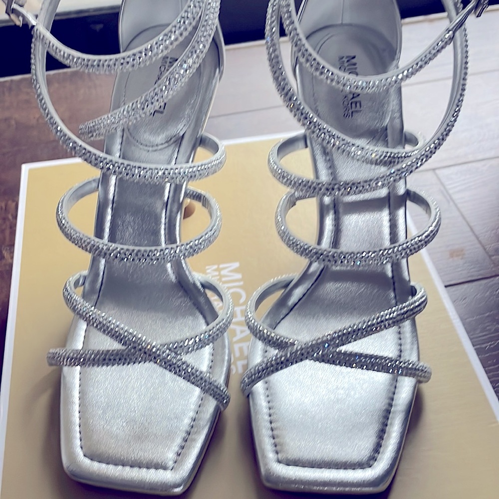NWB Michael Kors Imani glitter strap, heel sandals, brand new 🔥